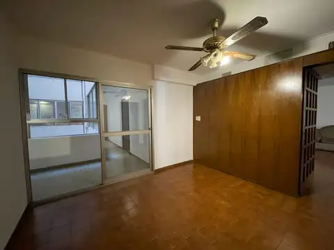 Departamento 6 ambientes con 3 baños