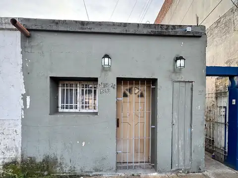 Depto Tipo Casa en Alquiler de 2 ambientes