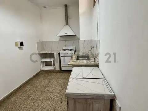 CASA EN ALQUILER en el casco de La Plata