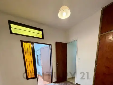 CASA EN ALQUILER en el casco de La Plata