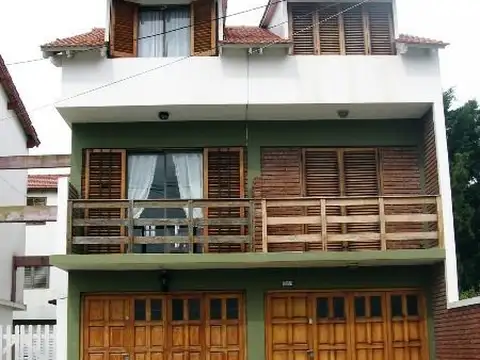 DUPLEX EN SANTA TERESITA CON VISTA AL MAR