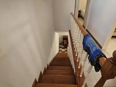 Casa 4 ambientes con 4 baños