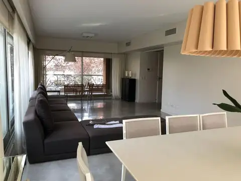 Departamento en Alquiler de 3 dormitorios