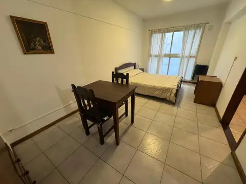 Departamento monoambiente en alquiler permanente