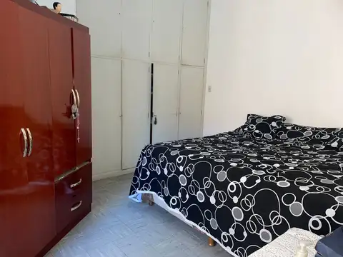 Depto Tipo Casa 4 ambientes con 1 baño