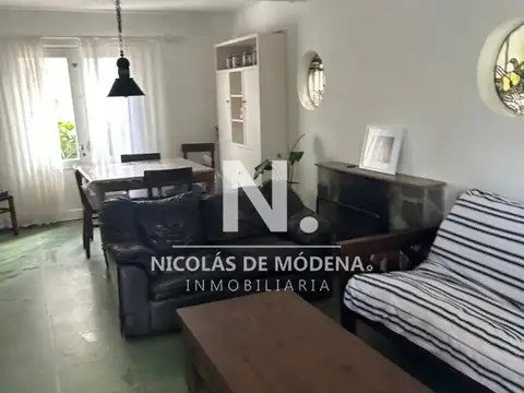 Casa en Alquiler de 3 dormitorios