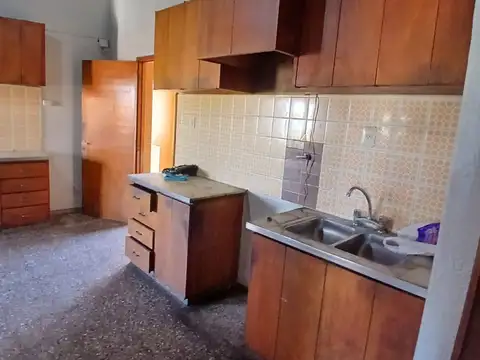 Departamento en Alquiler en Godoy Cruz, $ 900.000