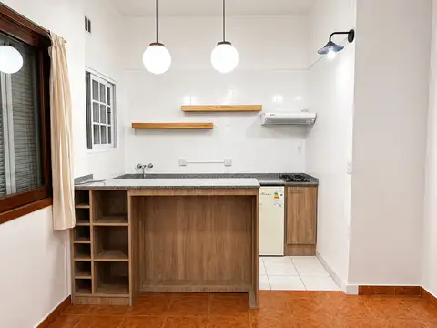 Departamento en alquiler Barracas sobre Av Montes de Oca