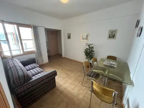 VENTA DEPARTAMENTO DOS AMBIENTES PLAZA COLÓN