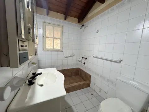 Depto Tipo Casa en Alquiler de 2 dormitorios