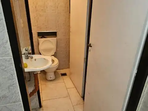 Local en Alquiler en Villa Maipú, $ 350.000