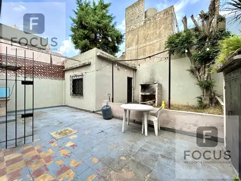 Venta Casa 3 Ambientes C/Patio Ramos Mejia APTO CREDITO