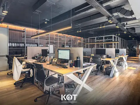 Oficina comercial en venta de 268 metros con 2 cocheras en Villa Crespo.