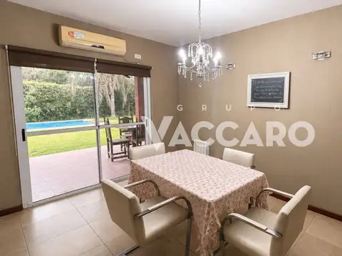 Casa en Venta con 1 cochera