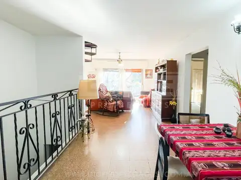 Depto Tipo Casa en Venta de 4 ambientes