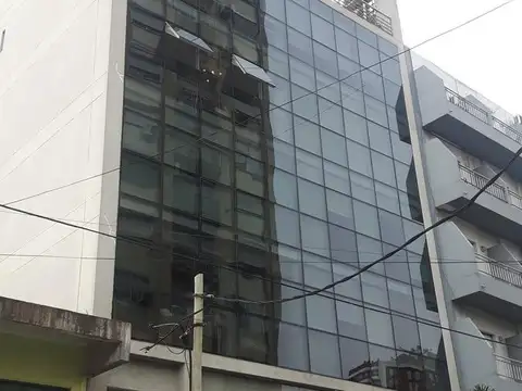 Oficina en Alquiler en Ramos Mejia, $ 640.000