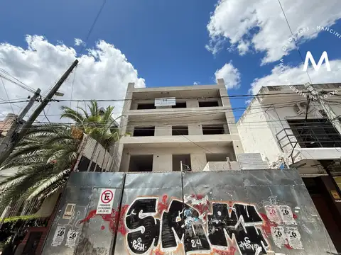 Departamento en venta de 3 ambientes con cochera y terraza privada - Villa Ballester Centro