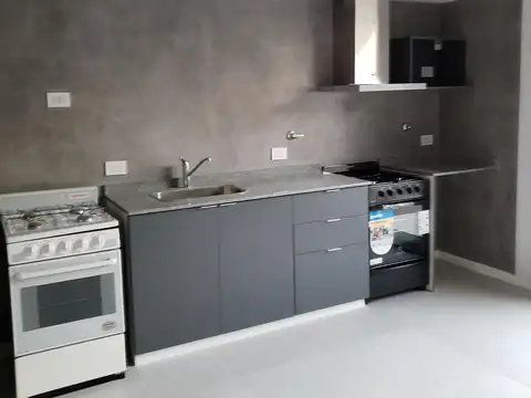 Depto Tipo Casa en Venta con 1 cocheras