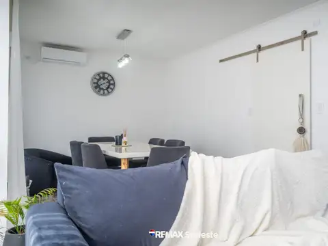 VENTA CASA EN DANIEL CERRI – PRIMERA JUNTA 565