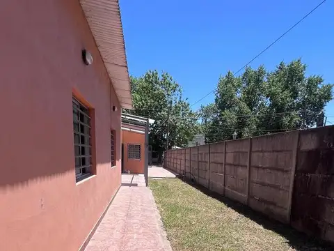 Casa ideal Centro de Día, comercio, varios destinos