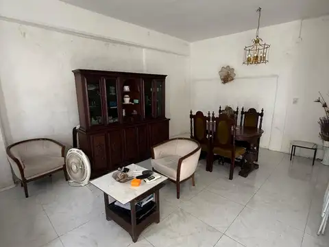Depto Tipo Casa en Venta de 4 ambientes