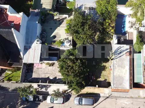 Terreno en Venta 20  mts Fondo