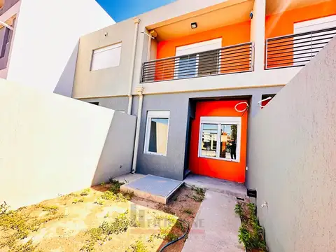 Casa en Venta en Bahia Blanca, USD 140.000