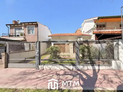 Casa en venta Rosario, Alberdi.