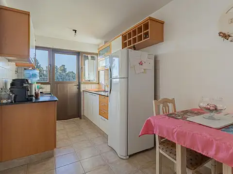 Departamento 3 ambientes con 2 baños