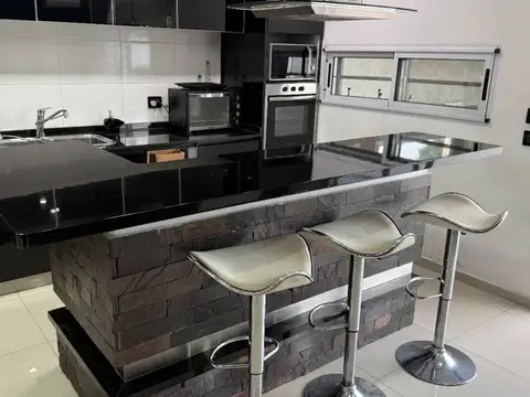 Casa en Venta en Caseros, USD 230.000