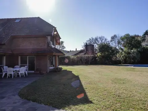 Casa en Venta en Tortugas Country Club, USD 1.350.000