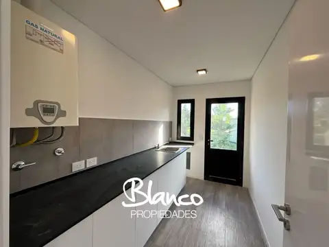 Casa en Venta al Este