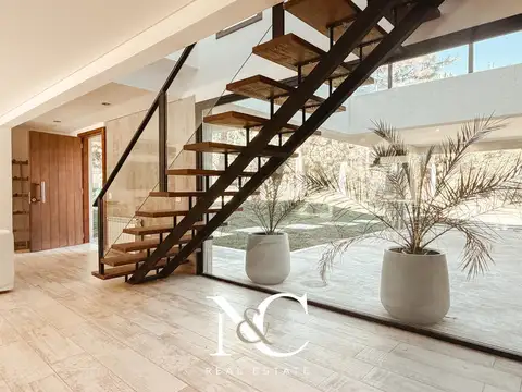 Casa en Alquiler Temporal en Costa Esmeralda, USD 350