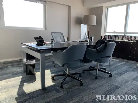 Oficina Monoambiente con 2 baños