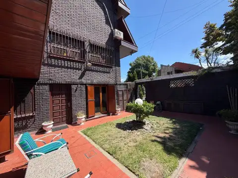 Avda Juan José Paso esquina Alvear , Piso 0
