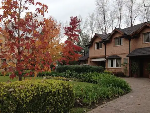 Casa en Venta de 5 dormitorios