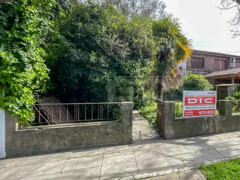 Casa en Venta con 1 cochera