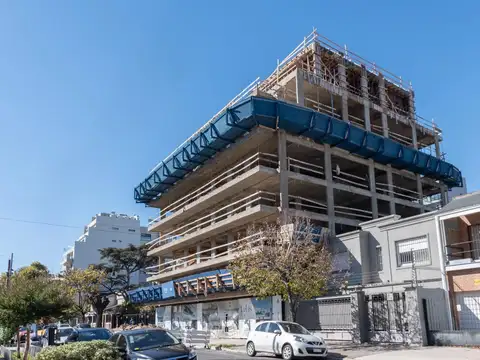 Depto. 3 amb. en Venta en Construcción en Edif. de triple Frente de gran Categoria en V. Devoto