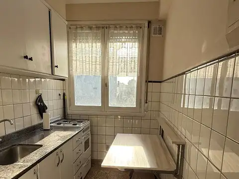 DEPARTAMENTO 2 AMBIENTES EN VENTA - CENTRO