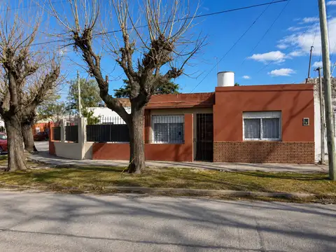 Merlo, Casa lote propio, 3 ambientes, oportunidad