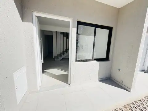 VENTA DE DUPLEX EN COMPLEJO  JOSE MARIA PAZ