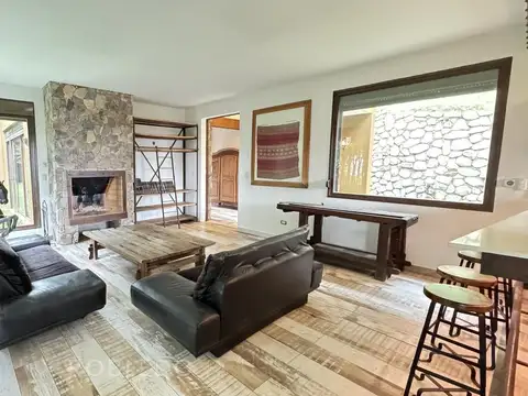 Alquiler Casa de categoría amoblada de 1 dormitorio Club de Campo Los Zarzos, San Lorenzo Salta