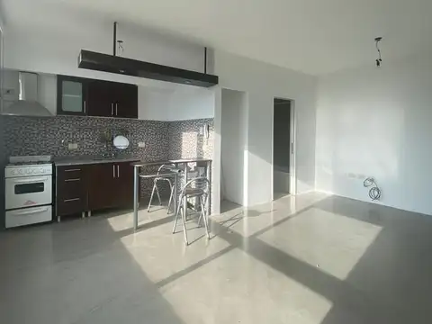 Departamento monoambiente c/ cochera en alquiler