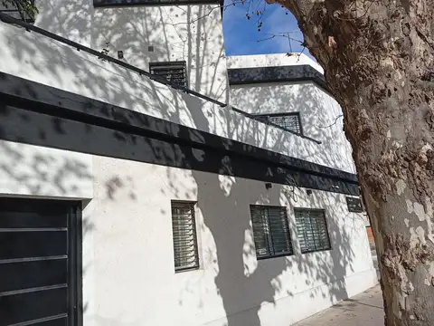Depto Tipo Casa en Venta en Villa Luro, USD 245.000