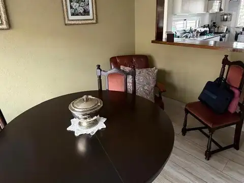 Depto Tipo Casa en Venta de 4 ambientes
