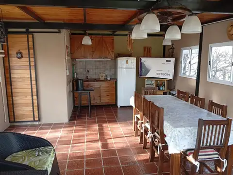 Depto Tipo Casa 4 ambientes con 3 baños