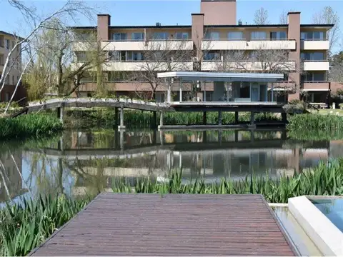Villa del Lago - Av. Champagnat 1200 , Piso 2