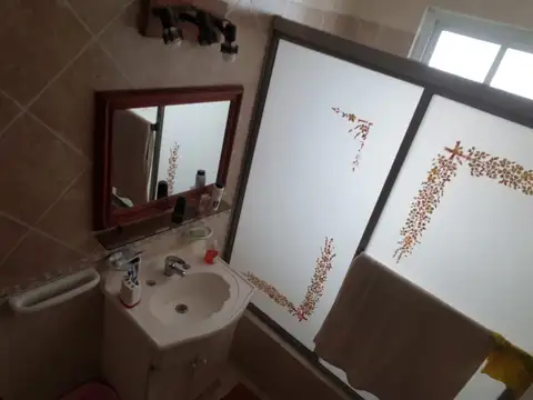 Depto Tipo Casa en Venta 8 años