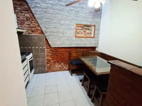 Dúplex de 2 Ambientes en alquiler en Flores de 75 Mts
