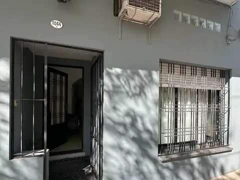 Depto Tipo Casa 4 ambientes con 1 baño